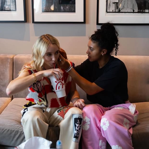 Paige Bueckers and Azzi Fudd