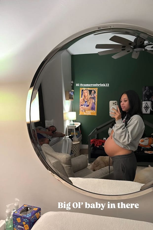 Instagram / Sydel Curry-Lee