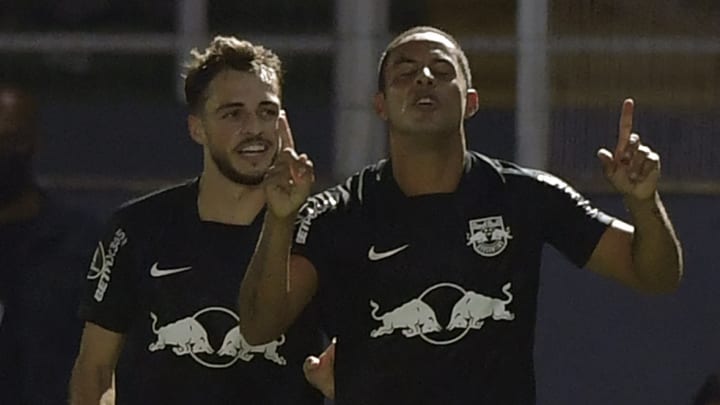 Time brasileiro entra em campo na Argentina a partir das 21h Time brasileiro entra em campo na Argentina a partir das 21h