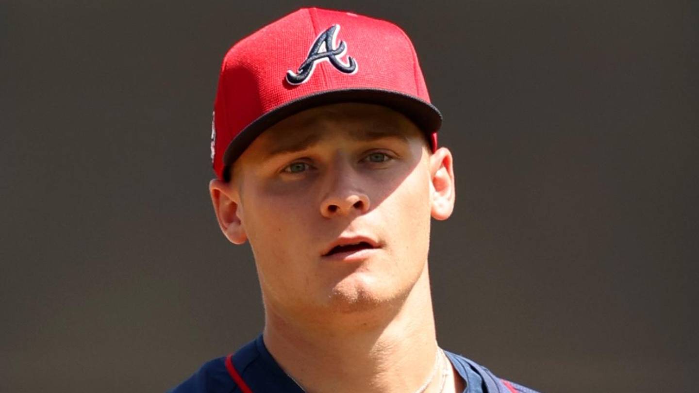 Braves give top prospect a chance to win rotation spot - Vimarsana News