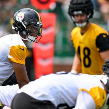 Pittsburgh Steelers quarterback Justin Fields at training camp