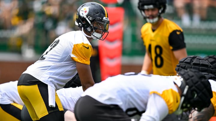 Pittsburgh Steelers quarterback Justin Fields at training camp