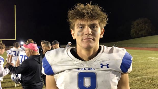 Michigan Wolverines' four-star tight end commit Andrew Olesh plans return visit to Oregon Ducks.