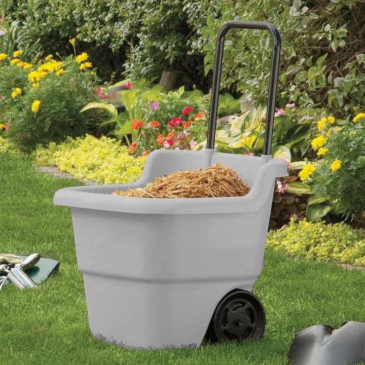 Best fall cleaning tools: Suncast Resin 15.5-Gallon Multi-Purpose Cart with Wheels