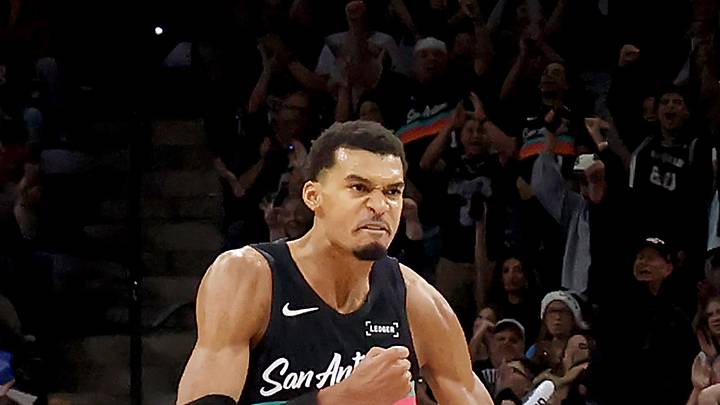 Oklahoma City Thunder v San Antonio Spurs