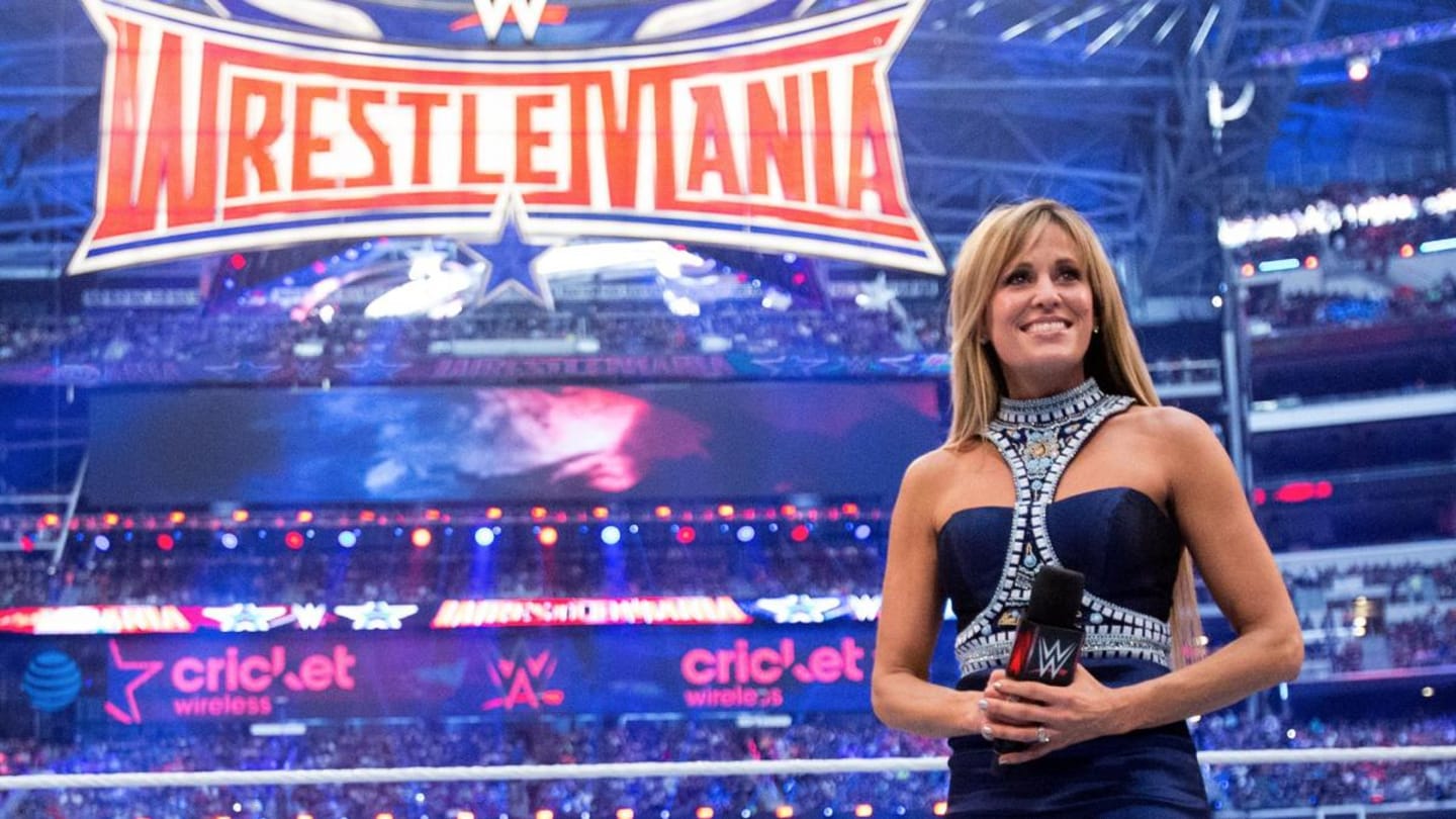 Lilian Garcia Returns As WWE Raw Announcer