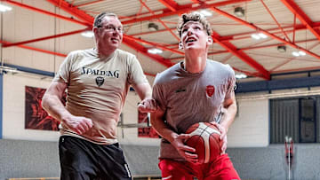 Hannes Steinbach of Germany as committed to the UW. 