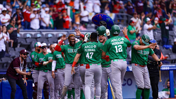 ¡Vaya triunfo! Los Tomateros de Culiacán —México verde— dejaron en el camino a la poderosa República Dominicana.
