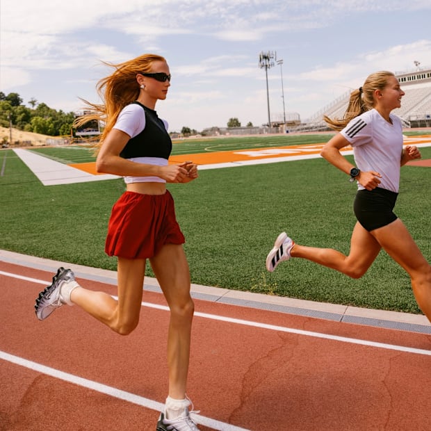 Katelyn Tuohy and Jane Hedengren Gatorade National Girls Track and Field Player of the Year.