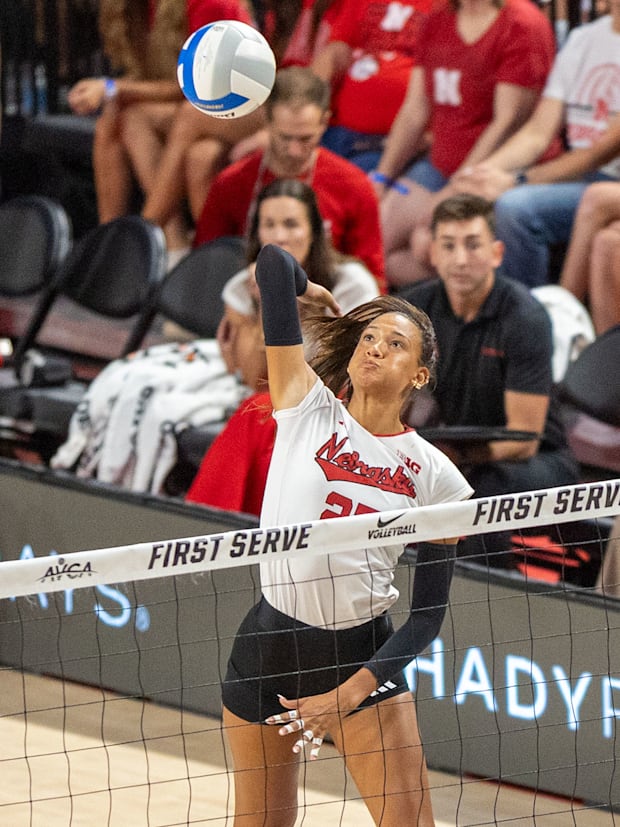 Nebraska outside hitter Harper Murray