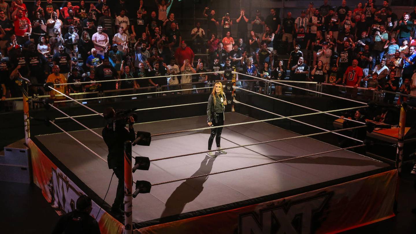 Becky Lynch is right that women's wrestling needs more non-title stories - Vimarsana News