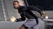 Ksani Jiles, a SoCal safety at Florida's IMG Academy, has committed to the UW. 