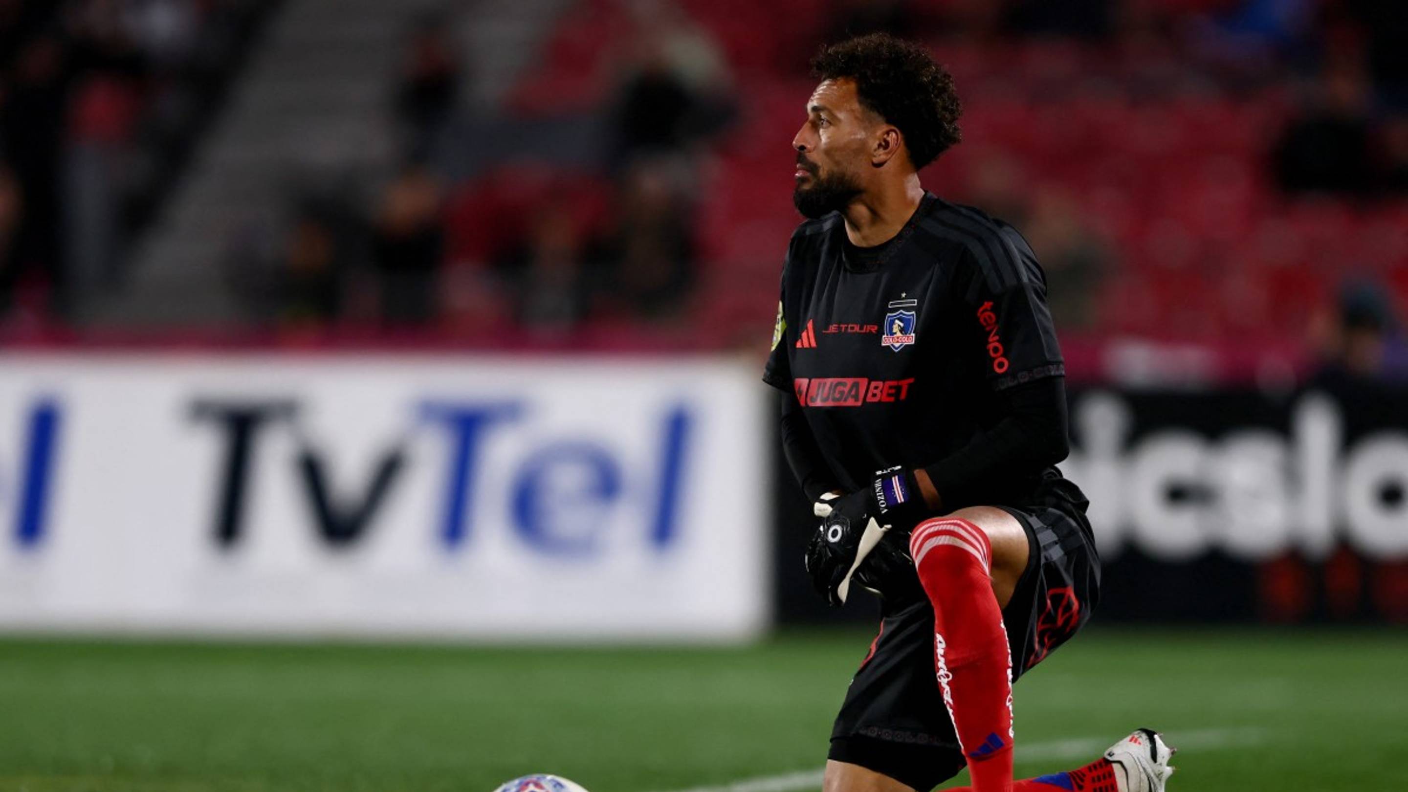 Vozinha vive estreno perfecto con Colo Colo en la Copa Chile