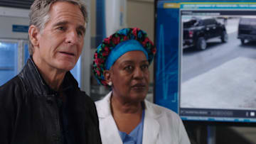 ÒLaissez les Bons Temps RoulerÓ Ð On the eve to PrideÕs wedding to Rita, and Connor entering witness protection, Pride must find who attacked Jimmy (Jason Alan Carvell) and Connor (Drew Scheid), while also figuring out SashaÕs (Callie Thorne) ulterior motives regarding their son, on the series finale of ÒNCIS: NEW ORLEANS,Ó Sunday, May 23 (10:00-11:00 PM, ET/PT) on the CBS Television Network. Pictured L-R: Scott Bakula as Special Agent Dwayne Pride and CCH Pounder as Dr. Loretta Wade Photo: