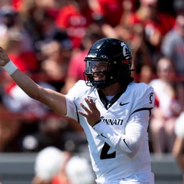 Cincinnati Bearcats quarterback Brendan Sorsby (2) throws a pass in the second quarter of the College Football game against the Miami Redhawks at Yager Stadium in Cincinnati on Saturday, Sept. 14, 2024.