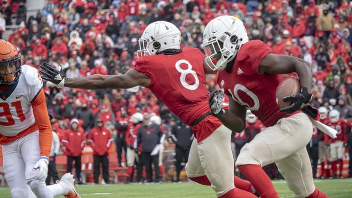 Receivers Stanley Morgan Jr. and J.D. Spielman in action against Illinois as they wear the Huskers' 2018 alternate uniforms.