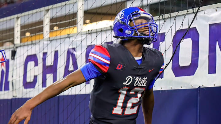 Keelon Russell celebrates scoring a touchdown in the UIL 6A D1 state championship game last season at AT&T Stadium.