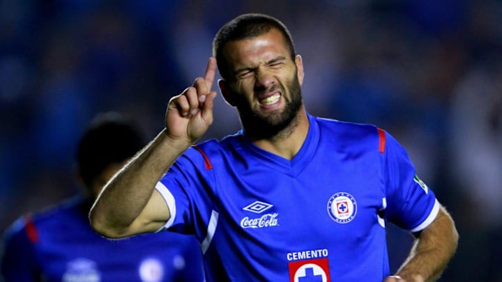 Tito Villa sigue dolido por el tricampeonato americanista Tito Villa sigue dolido por el tricampeonato americanista