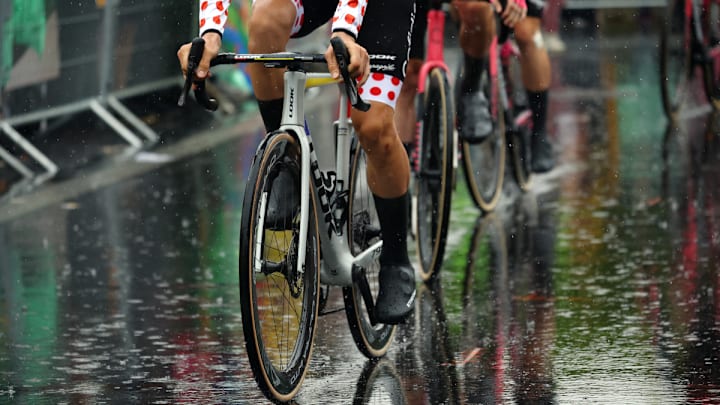 El equipo Cofidis sufrió el robo de 11 bicicletas previo al inicio de la segunda etapa del Tour de Francia.