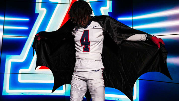 Rylon Dillard-Allen is nicknamed Batman, a persona he displayed on this recruiting visit.