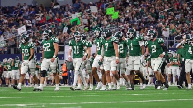 Franklin takes the field against Malakoff in the UIL (Texas) 3A Division I state championship at AT&T Stadium in Dec. 2023.