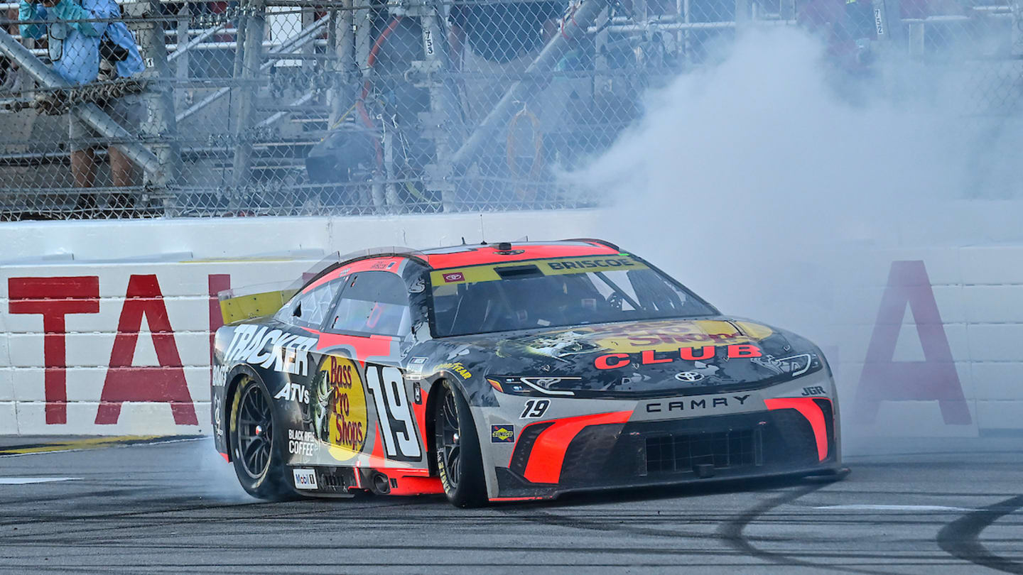 Briscoe Secures Championship 4 Berth With Thrilling Talladega Win