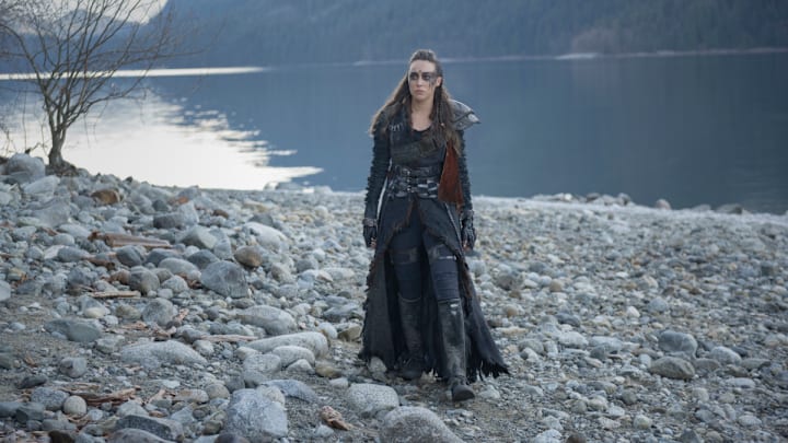 The 100 -- "The Last War" -- Image Number: HU716b_0010r.jpg -- Pictured: Alycia Debnam-Carey as Lexa -- Photo: Diyah Pera/The CW -- 2020 The CW Network, LLC. All rights reserved.