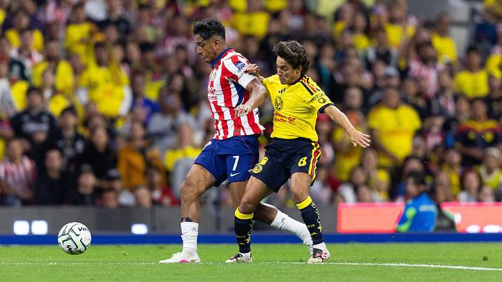 América y Chivas sellaron el empate a dos goles en el Clásico Nacional
