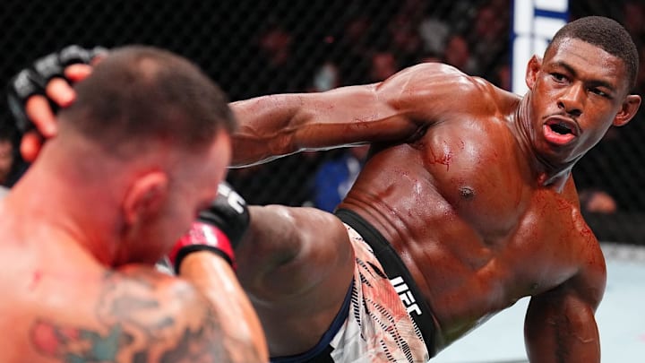 Joaquin Buckley Cuts Colby Covington Early, Batters "Chaos" in UFC Tampa  Main Event