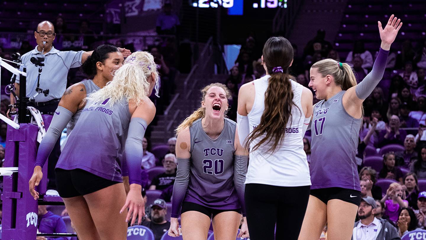 TCU Volleyball Gets Back on Track After Back-to-Back Wins