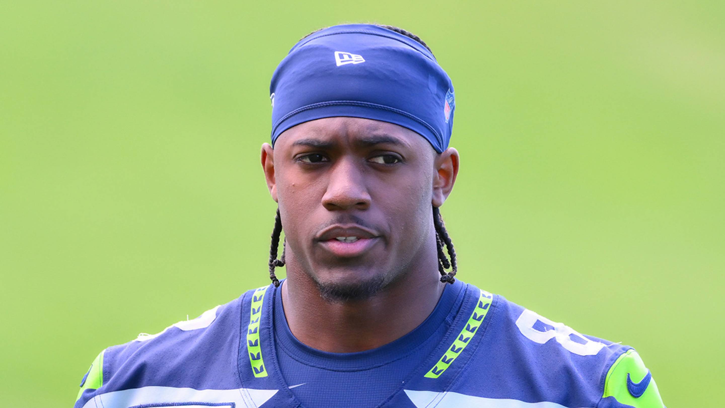 Seattle Seahawks Rookie Report: Jadarian Price Tumbles Down