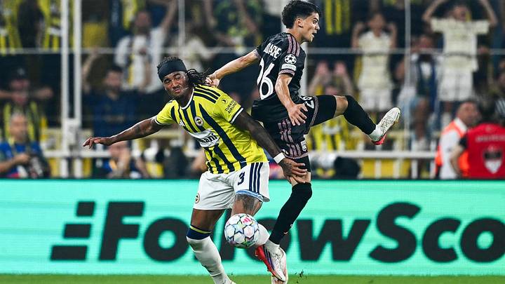 Lyon y Fenerbahçe empatan y dejan todo abierto por un boleto a la Champions Lyon y Fenerbahçe empatan y dejan todo abierto por un boleto a la Champions