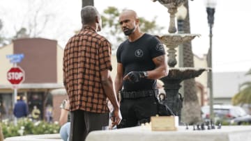 “Zodiac” – When a home invasion turns deadly, the SWAT team embarks on a race to track down priceless antique artifacts before any more lives are lost. Also, Leroy (Michael Beach) enlists Hondo’s help after an overdose hits close to home, on the CBS Original series S.W.A.T., Sunday, May 15 (10:00-11:00 PM, ET/PT) on the CBS Television Network, and available to stream live and on demand on Paramount+*.

Pictured (L-R): Shemar Moore as Daniel “Hondo” Harrelson.

Photo: Sonja Flemming/CBS ©2022 CBS