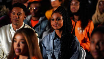 All American: Homecoming -- "Irreplaceable" -- Image Number: AHC113c_0508r.jpg -- Pictured (L-R): Peyton Alex Smith as Damon Sims and Geffri Maya as Simone Hicks -- Photo: Ser Baffo/The CW -- (C) 2022 The CW Network, LLC. All Rights Reserved.