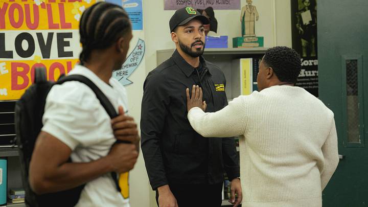 All American -- “Award Tour” -- Image Number: ALA713a_0080r -- Pictured (L-R): Antonio J Bell as Khali, Michael Evans Behling as Jordan Baker, and Kareem Grimes as Preach -- Photo: Troy Harvey/The CW -- © 2025 The CW Network, LLC. All Rights Reserved.
