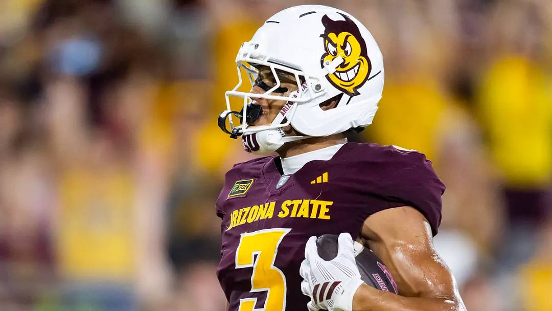 Oct 10, 2026; Tempe, Arizona, USA; Arizona State Sun Devils wide receiver Reed Harris (3) scores a touchdown against the Hawaii Rainbow Warriors in the first half at Mountain America Stadium. Oct 10, 2026; Tempe, Arizona, USA; Arizona State Sun Devils wide receiver Reed Harris (3) scores a touchdown against the Hawaii Rainbow Warriors in the first half at Mountain America Stadium.