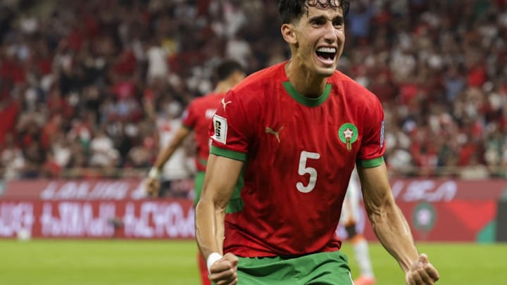 Marruecos avasallador: ha ganado seis de seis partidos. El zaguero Nayef Aguerd celebra tras anotar uun gol frente a Nigeria.