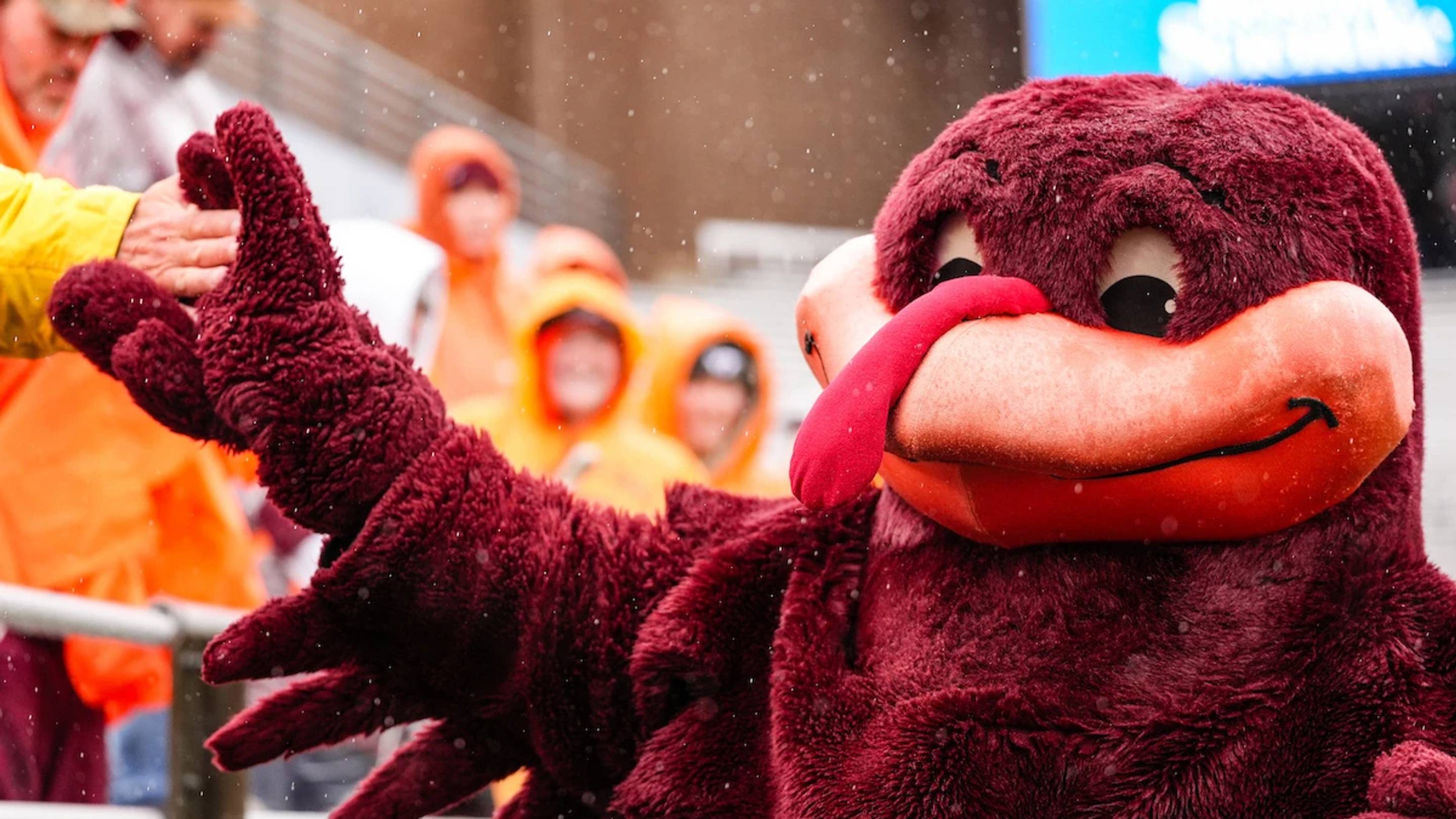 Virginia Tech Unveils Week 5 Uniform Combination vs. Pittsburgh