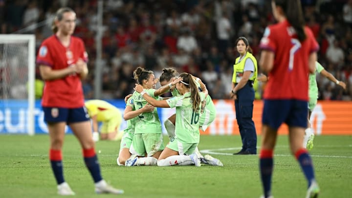 La selección femenil de Italia se clasificó de último minuto a la semifinales de la Eurocopa 2025. Espera rival del juego entre Suecia e Inglaterra.