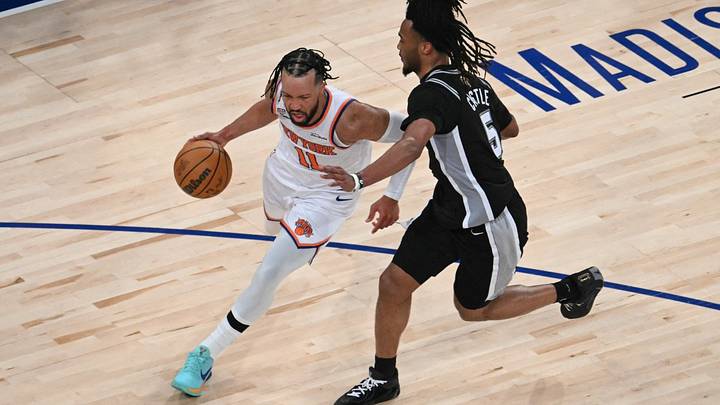 Knicks hacen historia: superan desventaja de 29 puntos y derrotan a Spurs Knicks hacen historia: superan desventaja de 29 puntos y derrotan a Spurs