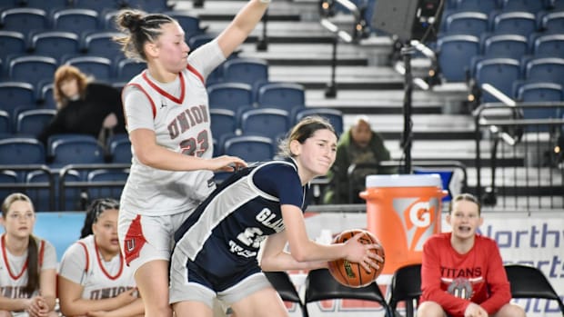 Glacier Peak posted the biggest upset of the day on the Class 4A girls court by knocking off 4A GSHL champion Union.