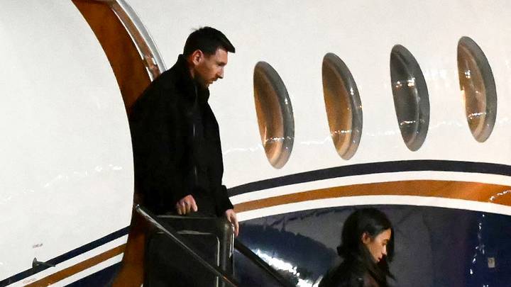 Lionel Messi vuelve a Rosario para despedir a su padre Lionel Messi vuelve a Rosario para despedir a su padre