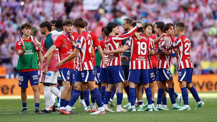 Jugadores reaccionan tras el desenlace del partido de LaLiga entre el Atlético de Madrid y el Real Madrid, celebrado en el Estadio Metropolitano el 20 de septiembre de 2026.