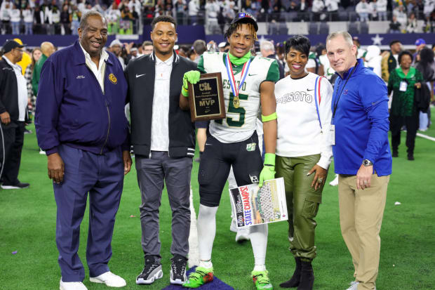 DeSoto's Keylan Abrams was named UIL 6A Division II state championship Defensive MVP after a 2023 rout of Summer Creek.