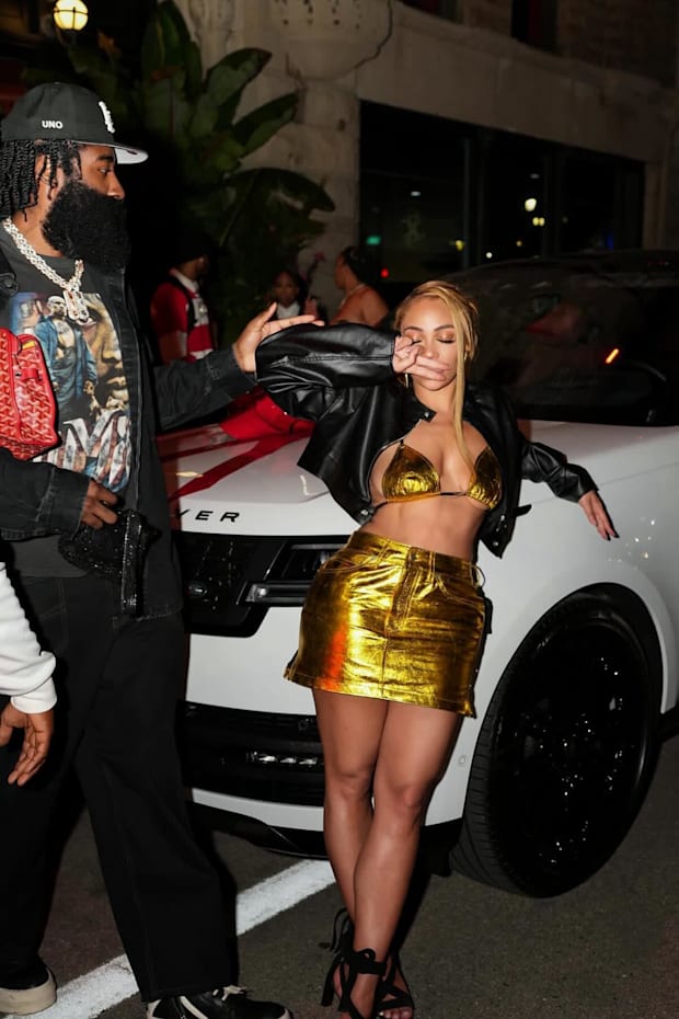 James Harden&rsquo;s gf Paije Speights&rsquo; Daisy Dukes, thigh-high boots steal show