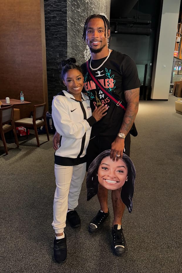 Simone Biles, Jonathan Owens, USA gymnastics, Chicago Bear