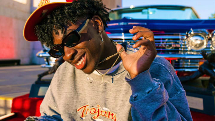 Former five-star recruit Zachariah Branch on a visit to USC Former five-star recruit Zachariah Branch on a visit to USC