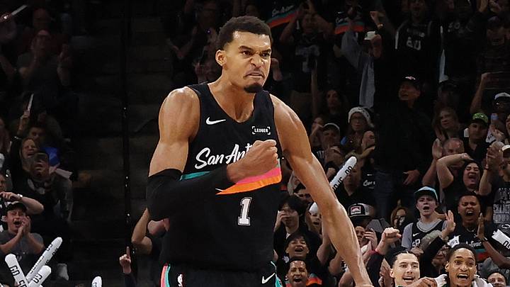 Oklahoma City Thunder v San Antonio Spurs