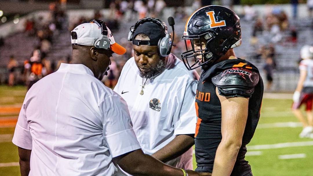 Lakeland defensive end/edge rusher Drew Sapp (far right), a Colorado commit, will miss the entire 2026 high school football season after suffering an ACL injury in practice.