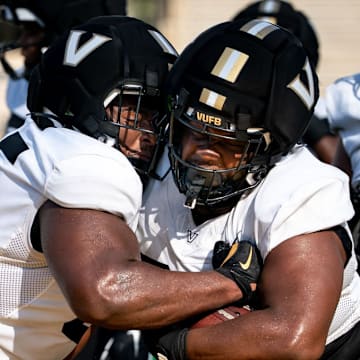 Vanderbilt started hitting for the first time of the fall on Tuesday.